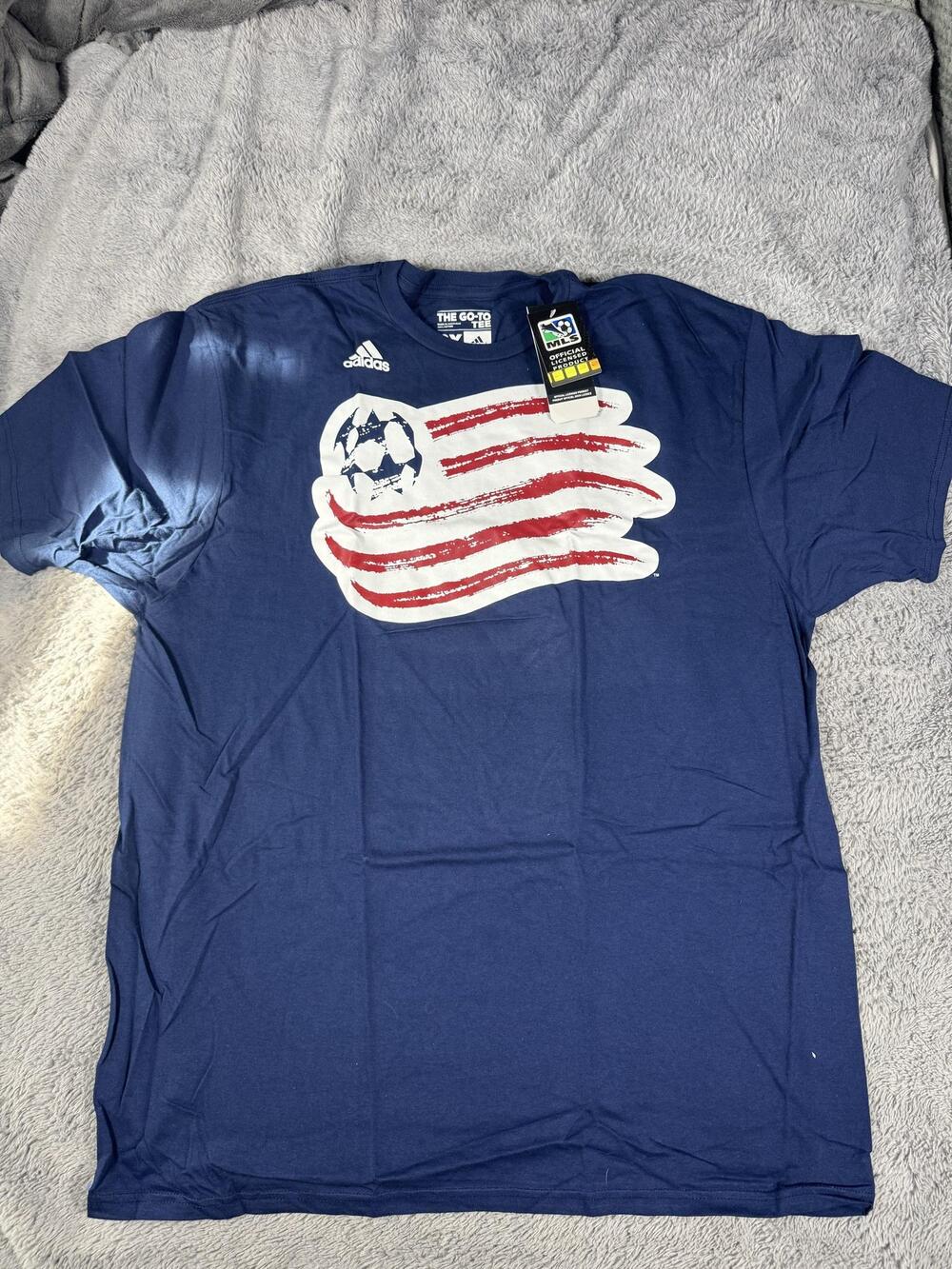 New England Revolution Shirt Mens 2XL Blue MLS Soccer Adidas Graphic Tee